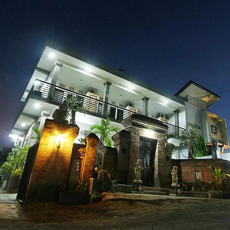 红多兹酒店-近巴厘岛苏贾纳光饼体育场 丹帕沙 外观 照片